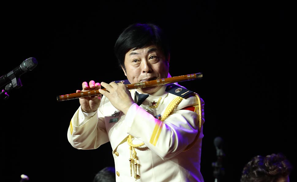 蒋远旭笛子独奏《沂河欢歌》